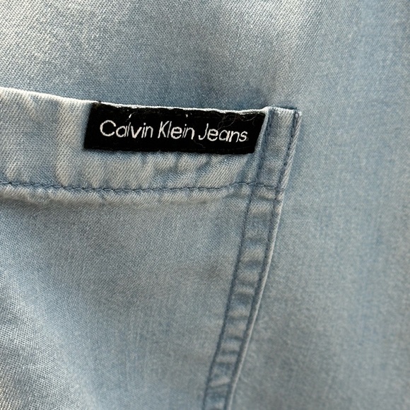 Calvin Klein Jeans Short Sleeve Collared Button Down Shirt - Light Blue - size M - Picture 5 of 12